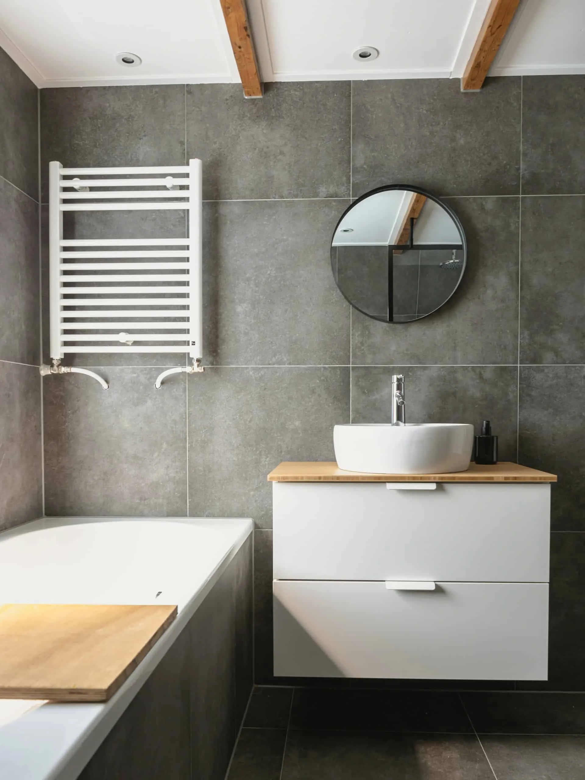 Small bathroom renovation ideas